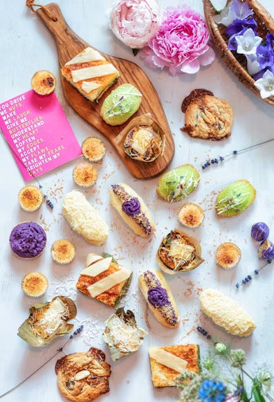 Modern pastries and café products featuring Southeast Asian ingredients such as pandan, ube, palm sugar, and calamansi, reflecting their growing popularity beyond the region. Modern pastries and café products featuring Southeast Asian ingredients such as pandan, ube, palm sugar, and calamansi, reflecting their growing popularity beyond the region.