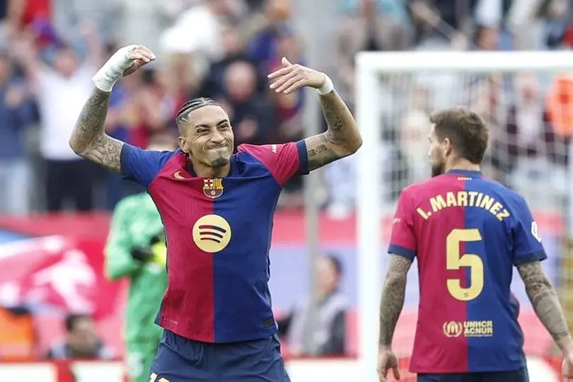 Barcelona Comeback! Kalahkan Celta Vigo 4-3, Flick Puji | Bisik.id