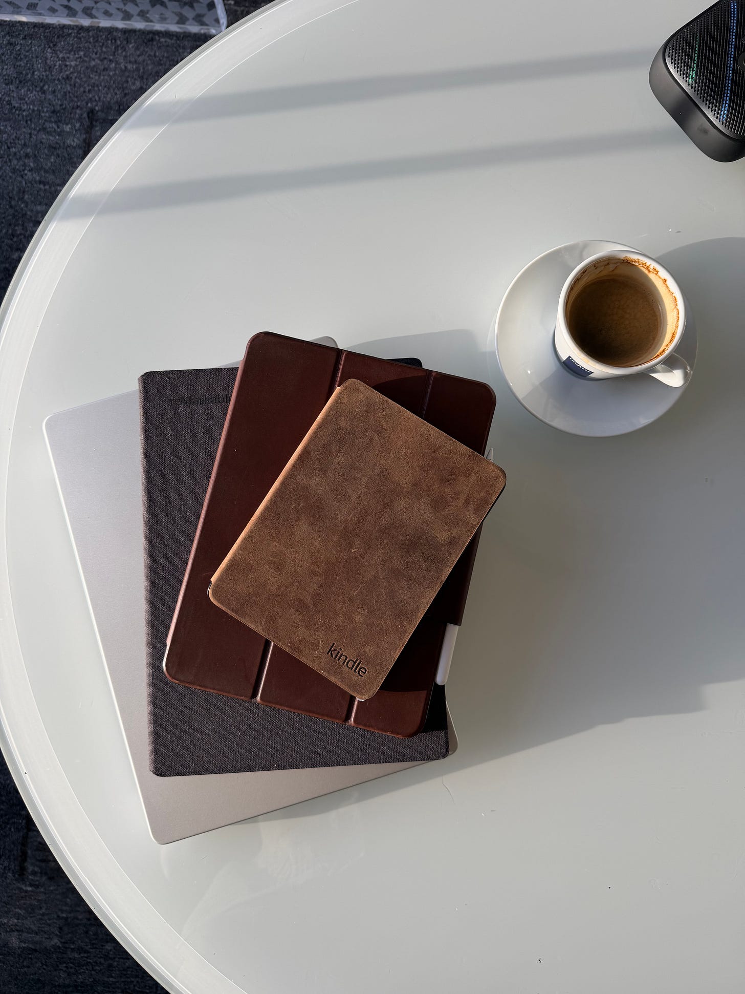 kindle ipad remarkable macbook pro