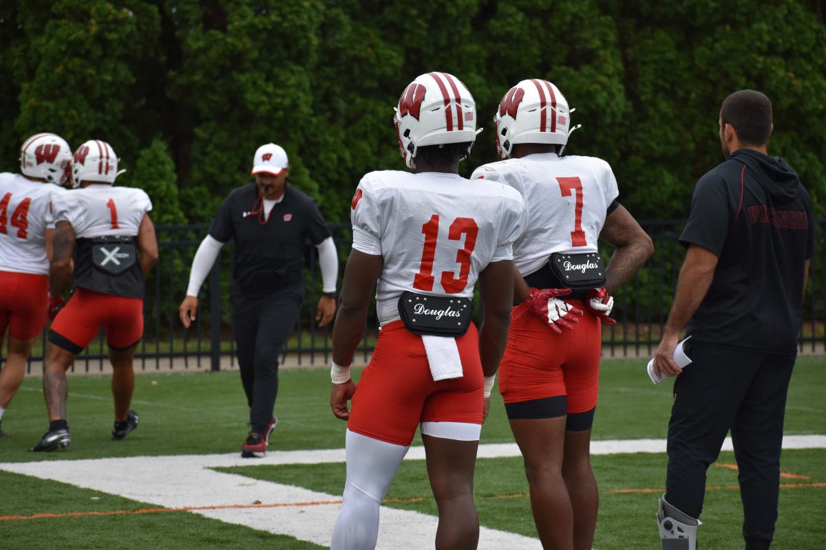 Wisconsin Football Fall Camp: Darrion Dupree and Dilin Jones Turning Heads  - Athlon Sports