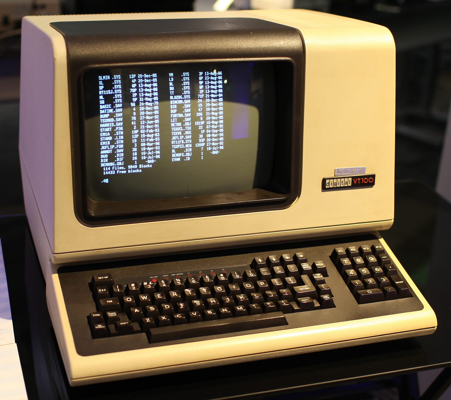 VT100 - Wikipedia VT100 - Wikipedia