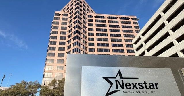 Judge temporarily halts Nexstar-TEGNA merger - AOL