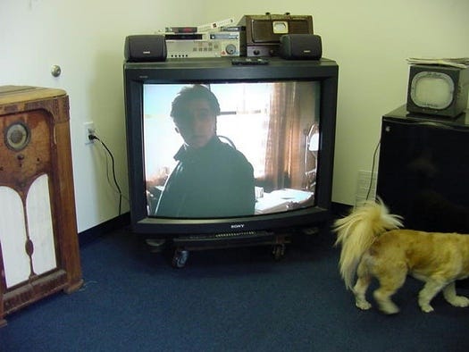 https://crtdatabase.com/user/pages/01.crts/86.sony/212.sony-pvm-4300/PVM-4300_2.jpeg