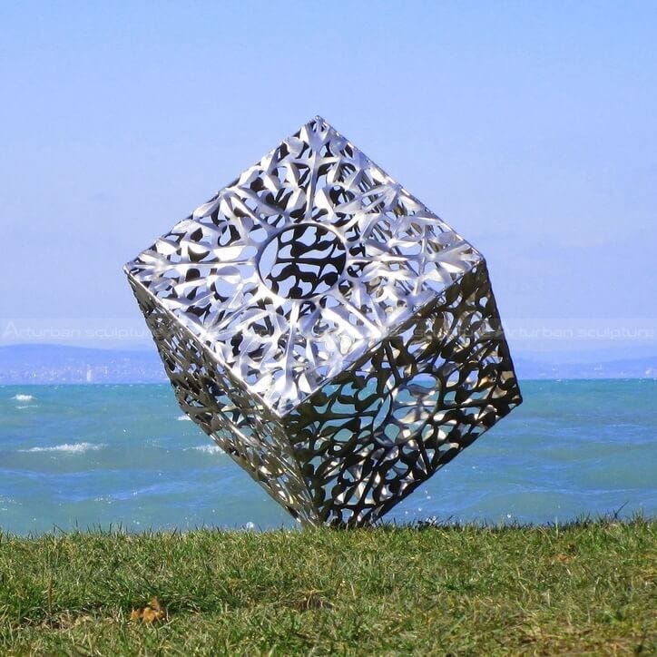 Cube Statue