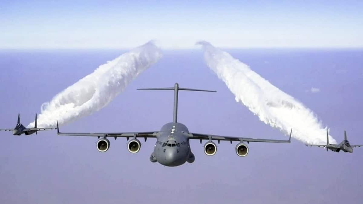 China And Pakistans Worst Nightmare Just Became Reality: India Activates  Worlds Highest Airbase At 13,700 Feet - SU-30 Fighters Now Rule The  Himalayan Skies | India News | Zee News