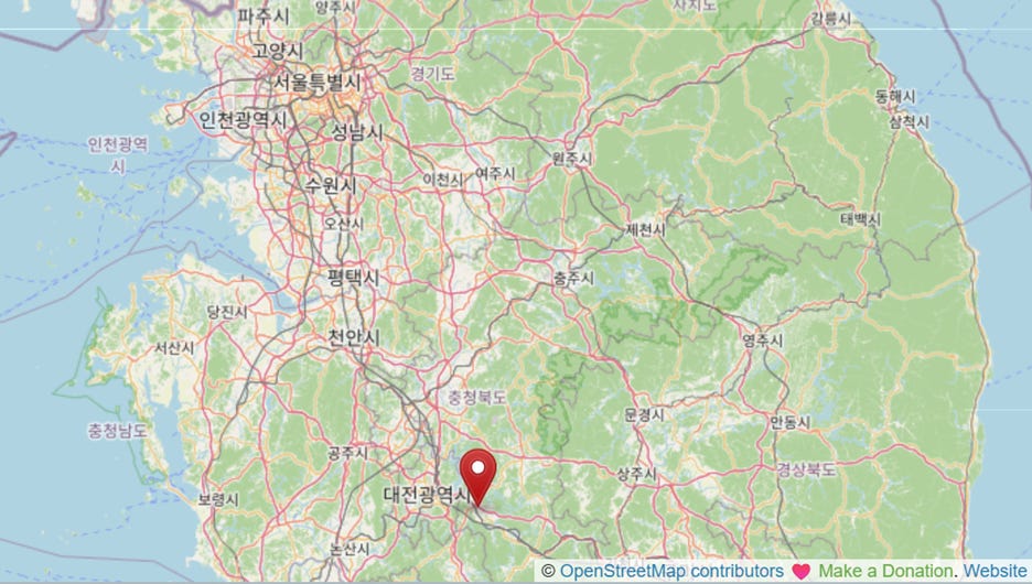 A map with a location pin

AI-generated content may be incorrect.