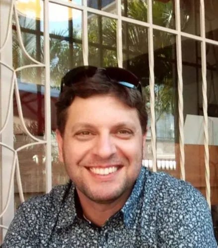 Caroço - um catado sobre conservação da natureza