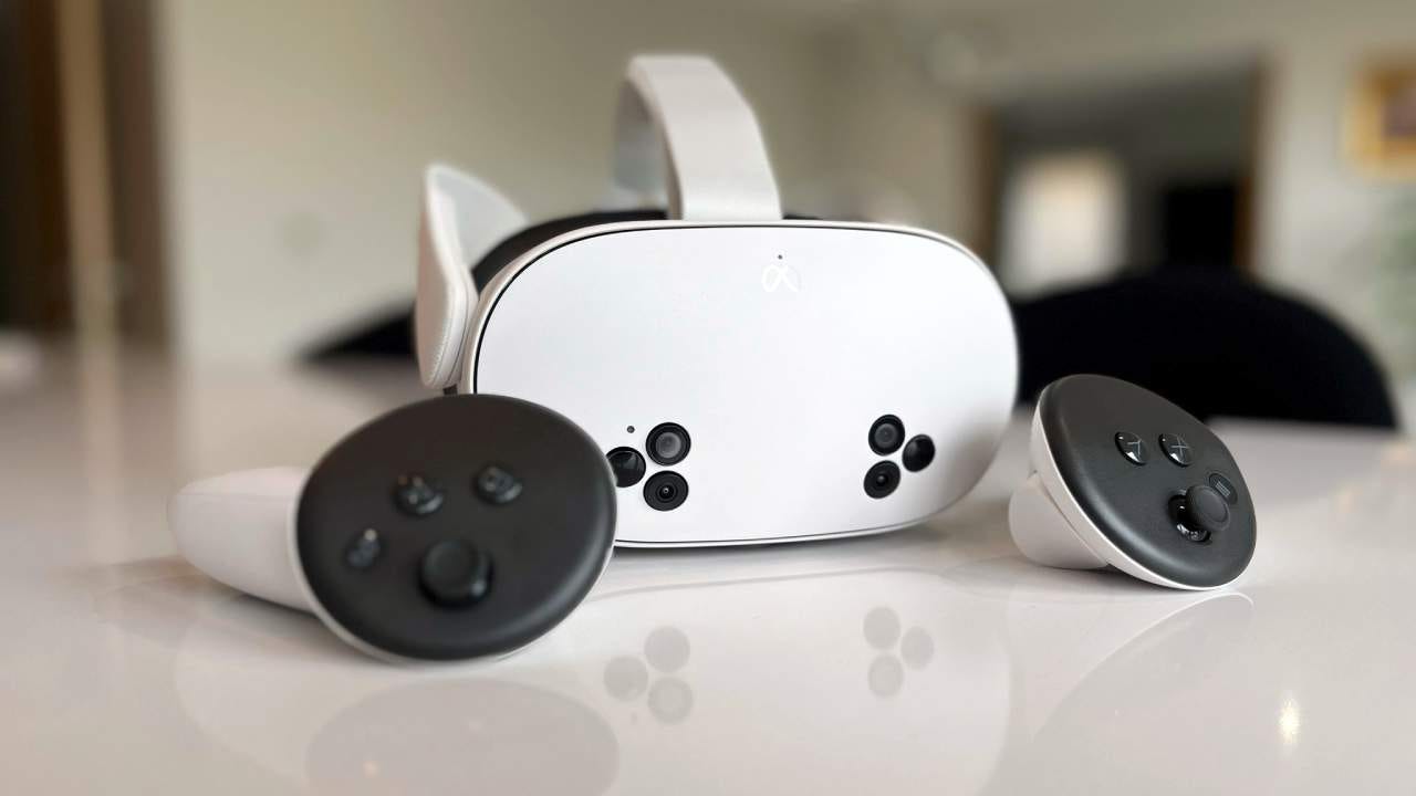 Meta Quest 3S Black Friday deal drops the VR headset to its lowest