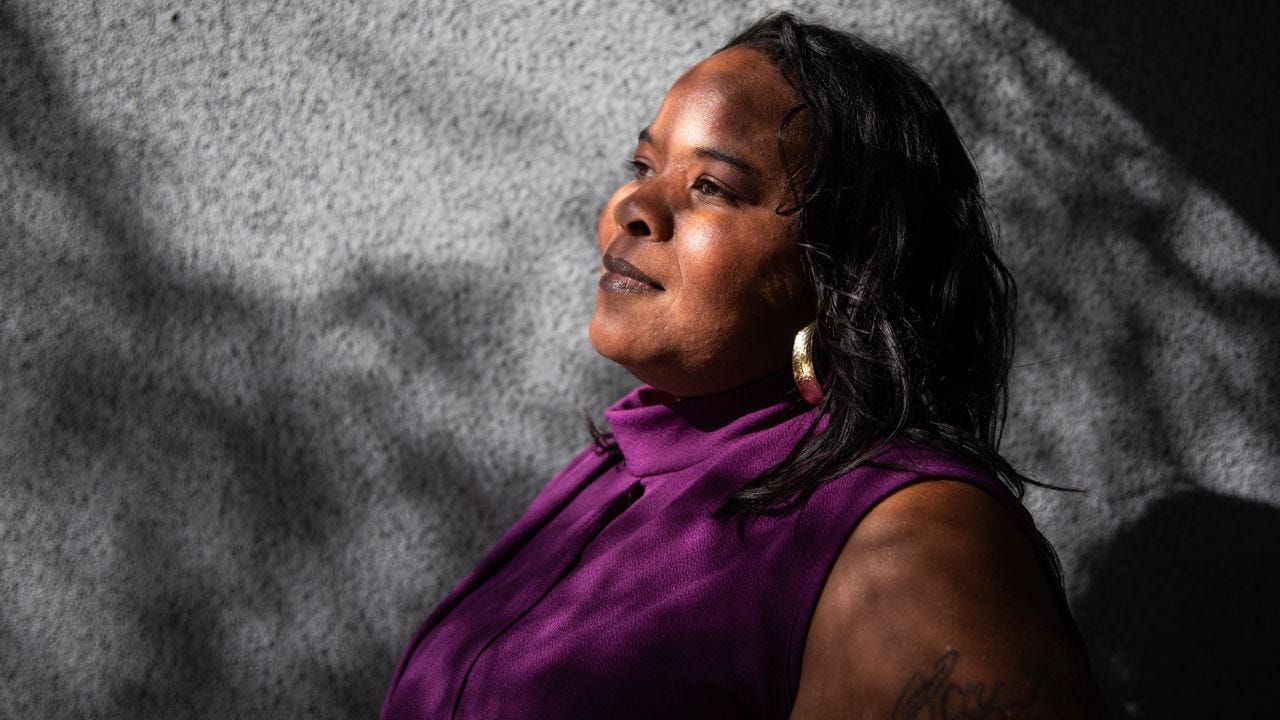 Cheree Peoples outside of the apartment where she lives when her 17-year-old daughter, Shayla Rucker, is at Children's Hospital of Orange County. Peoples was arrested six years ago for Shayla's repeated truancy despite ample evidence given to the Orange County school showing Shayla suffers from sickle cell anemia, which leaves her in constant pain and requires frequent hospitalization. Cheree Peoples outside of the apartment where she lives when her 17-year-old daughter, Shayla Rucker, is at Children's Hospital of Orange County. Peoples was arrested six years ago for Shayla's repeated truancy despite ample evidence given to the Orange County school showing Shayla suffers from sickle cell anemia, which leaves her in constant pain and requires frequent hospitalization.