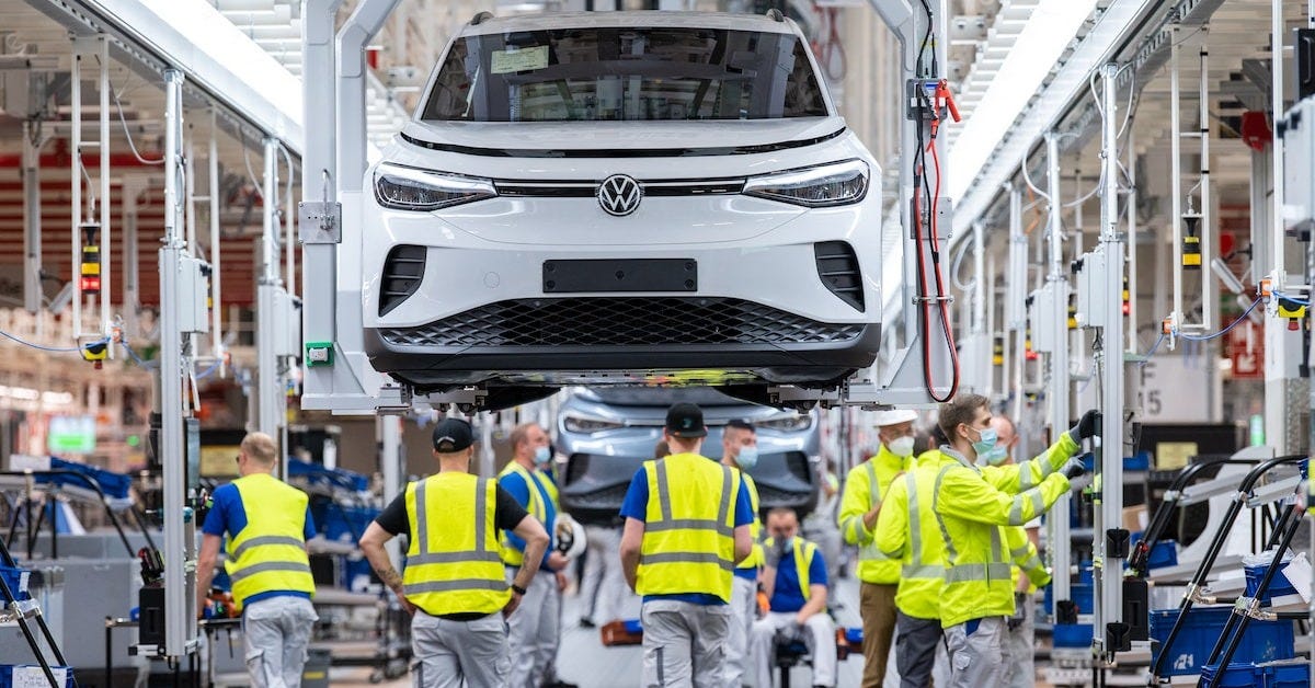 Volkswagen weighs cutting up to 100,000 jobs and closing four German plants,  sources say - The Globe and Mail