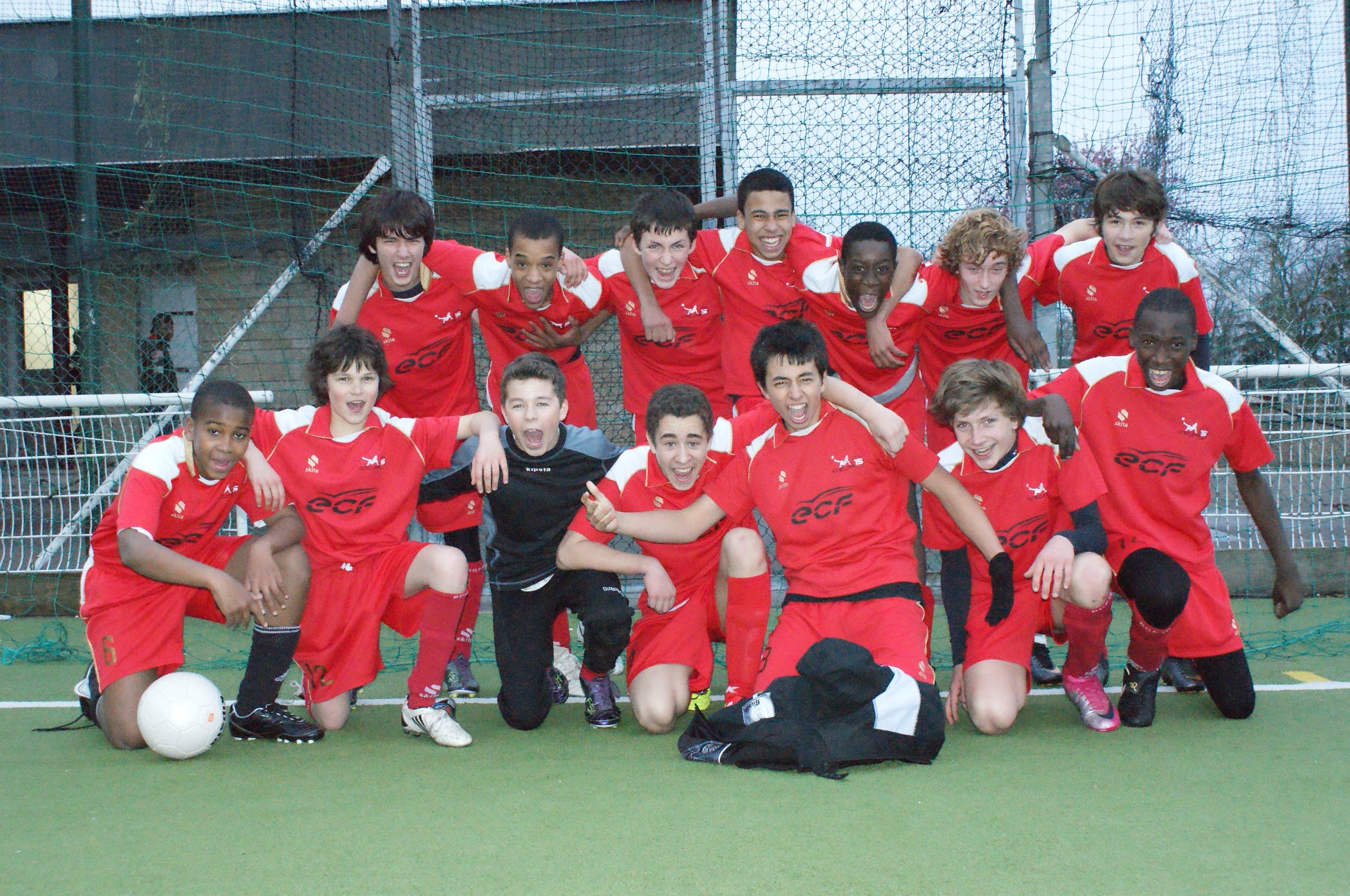 Une équipe toujours en action (@listesentein) • Facebook, image size:2288x1520