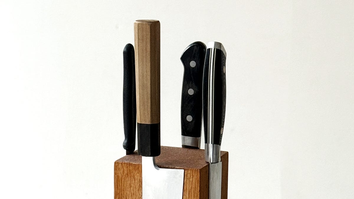 On Knives - by Jesse Jenkins - kitchen studio