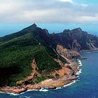 Japan Reports Chinese Coast Guard Vessels Approach Fishing Boat in Senkaku Waters