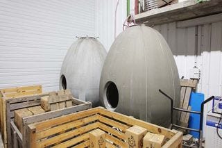 1pepiere_concrete_eggs