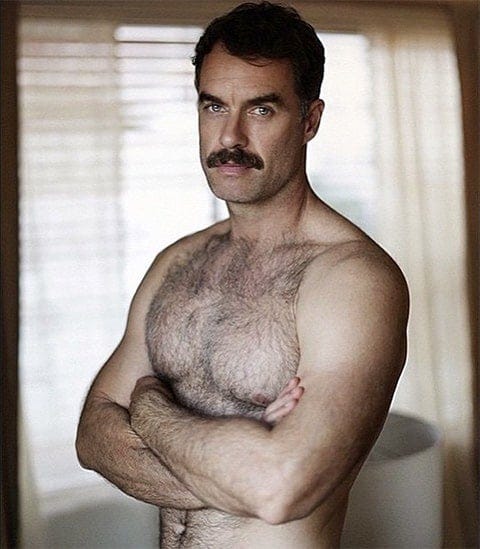 r/LadyBoners - Murray Bartlett (The White Lotus, The Last of Us...) and his perfect moustache 🥴