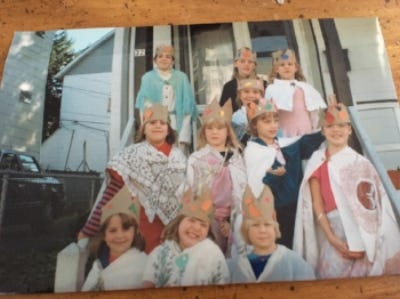  Table cloth robes and paper bag crowns, what could be better? 
