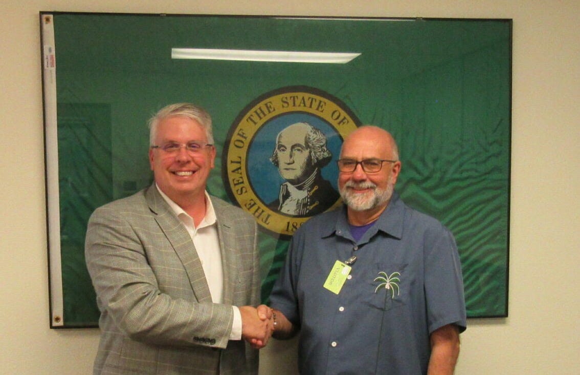 Superintendent Aaron Leavell and Jim Stoffer (Oath of Office)