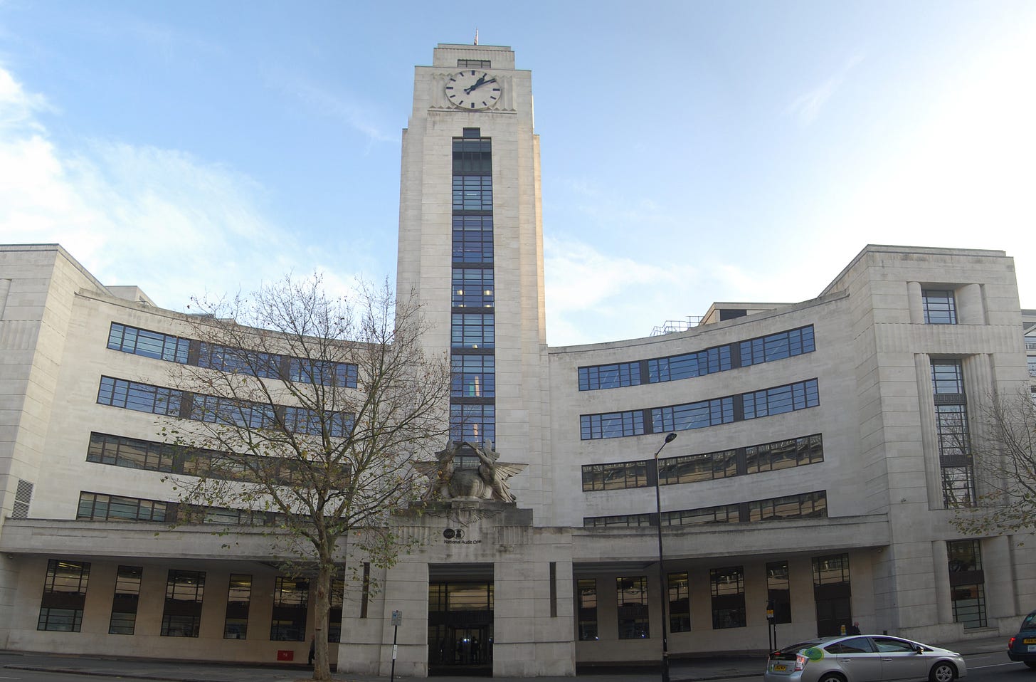 An Airline Terminal in the City Centre (Empire Air Terminal, London, UK) –  The Beauty of Transport