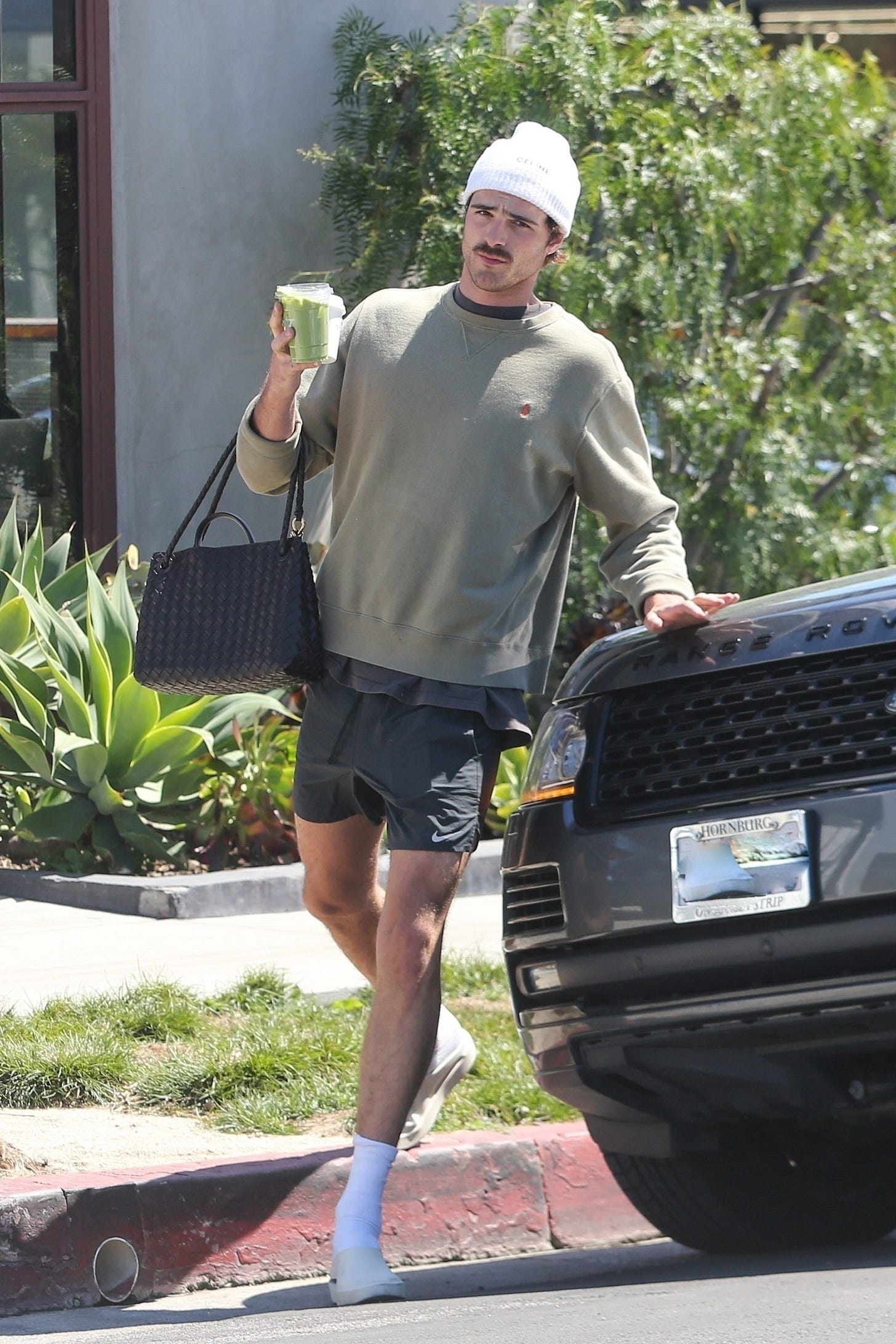 Jacob Elordi's It-Bag Collection Is Outstanding | British Vogue