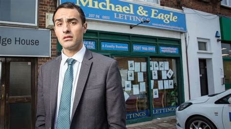 Perfect Channel 4 sitcom that's"masterpiece of British weirdness" is now on Netflix