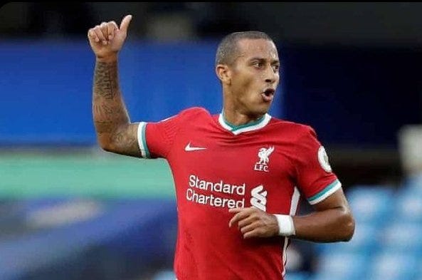 IRUNNIA على X: "Thiago Alcantara just broke a record today. No player have  ever completed more thumbs up than him in a match (345 thumbs up). He also  controlled Liverpool's midfield by