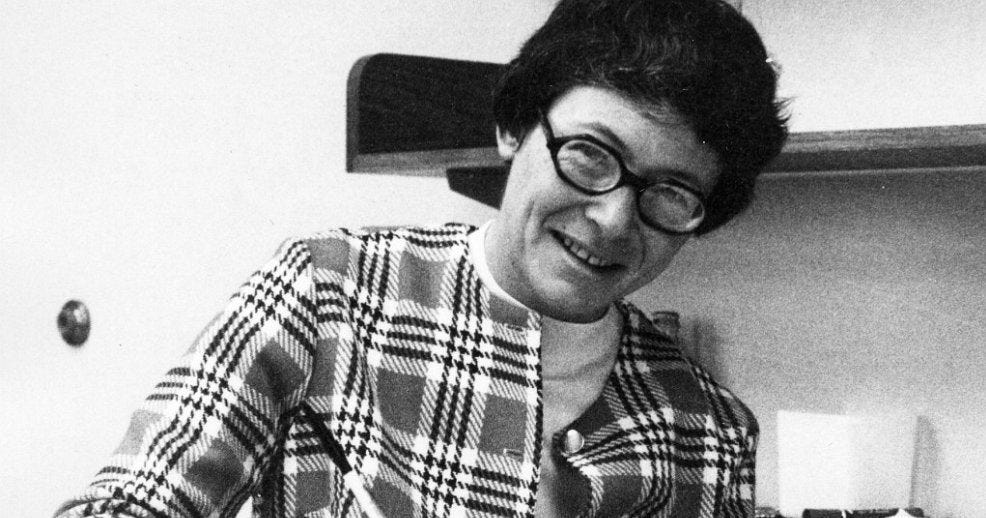 WSU's Jo Washburn, champion of women's sports, passes away at 83 WSU's Jo Washburn, champion of women's sports, passes away at 83