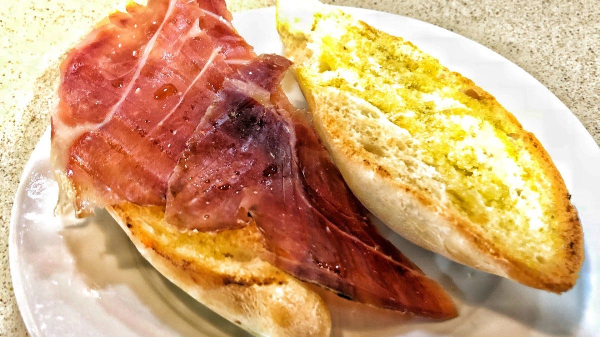 Dónde tomar una tostada distinta cada día del mes en Sevilla? - Gurmé