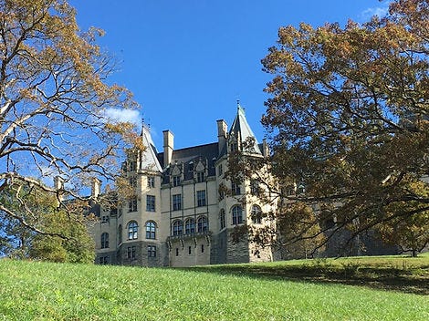 Back facade of the largest historic house in America.
