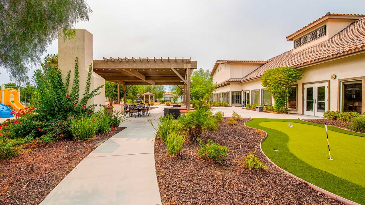 Manzanita Village Senior Living | Senior Living in Moreno Valley, CA |  Mosaic