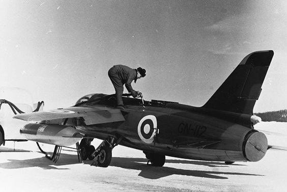 r/Warthunder - Gaijin please: Finnish Folland Gnat for Swedish air tree after SAAB 105g