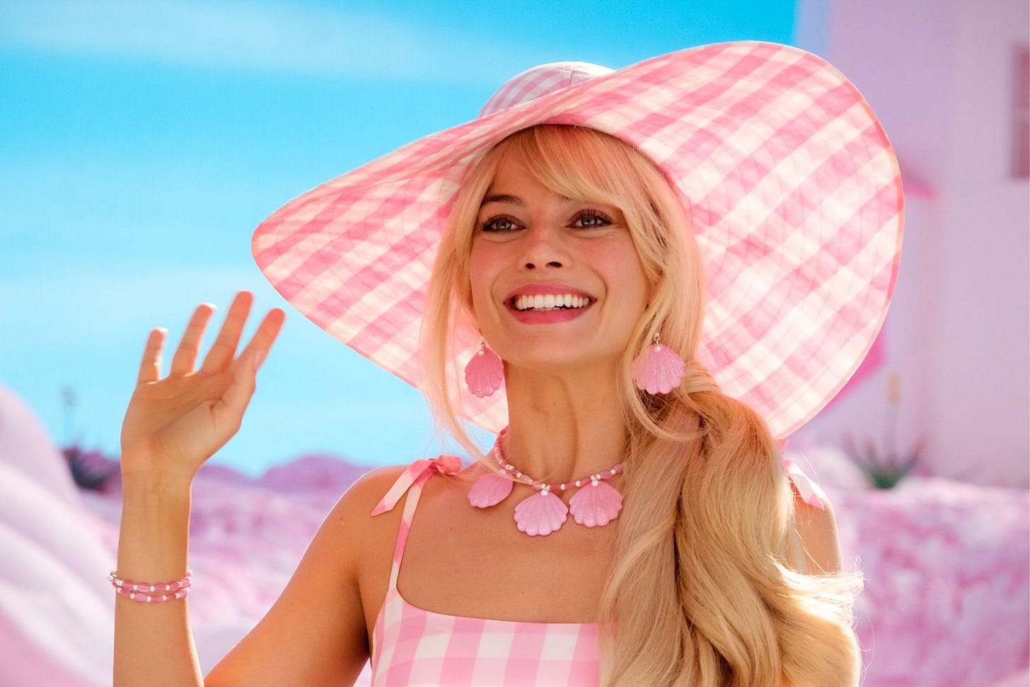 Margot Robbie Wears an Archival Chanel Look in 'Barbie' Once Worn by ...