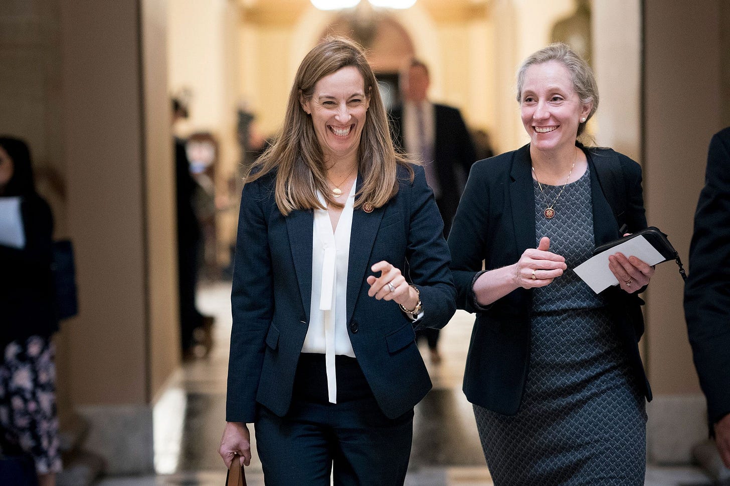 Once roommates, now candidates for governor: Abigail Spanberger and Mikie  Sherrill try to lead a Democratic revival | CNN Politics