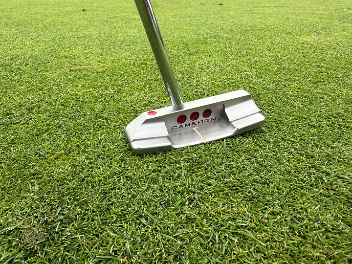 Scotty Cameron Studio Select Newport 2.6 - The Club House