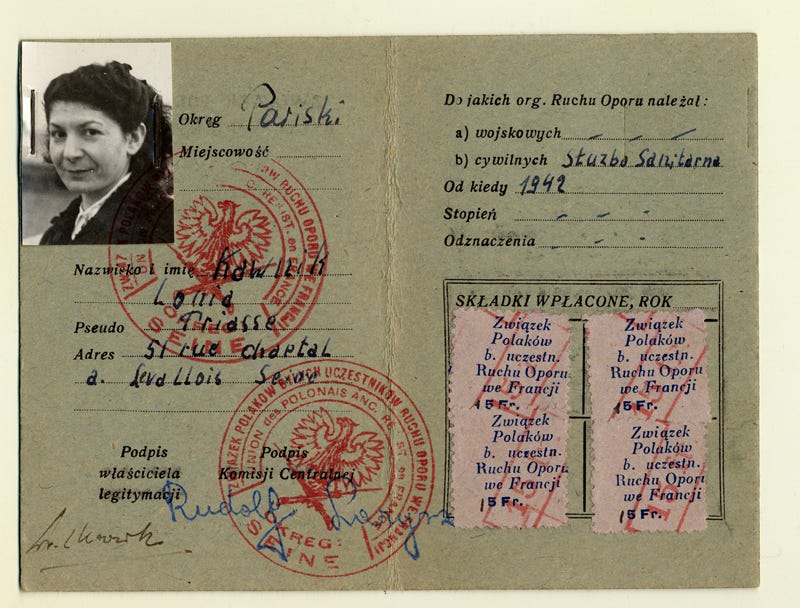 Fake identity card for Lonia, registered in Paris in 1942 under the pseudonym Louise Triasse. Fake identity card for Lonia, registered in Paris in 1942 under the pseudonym Louise Triasse.