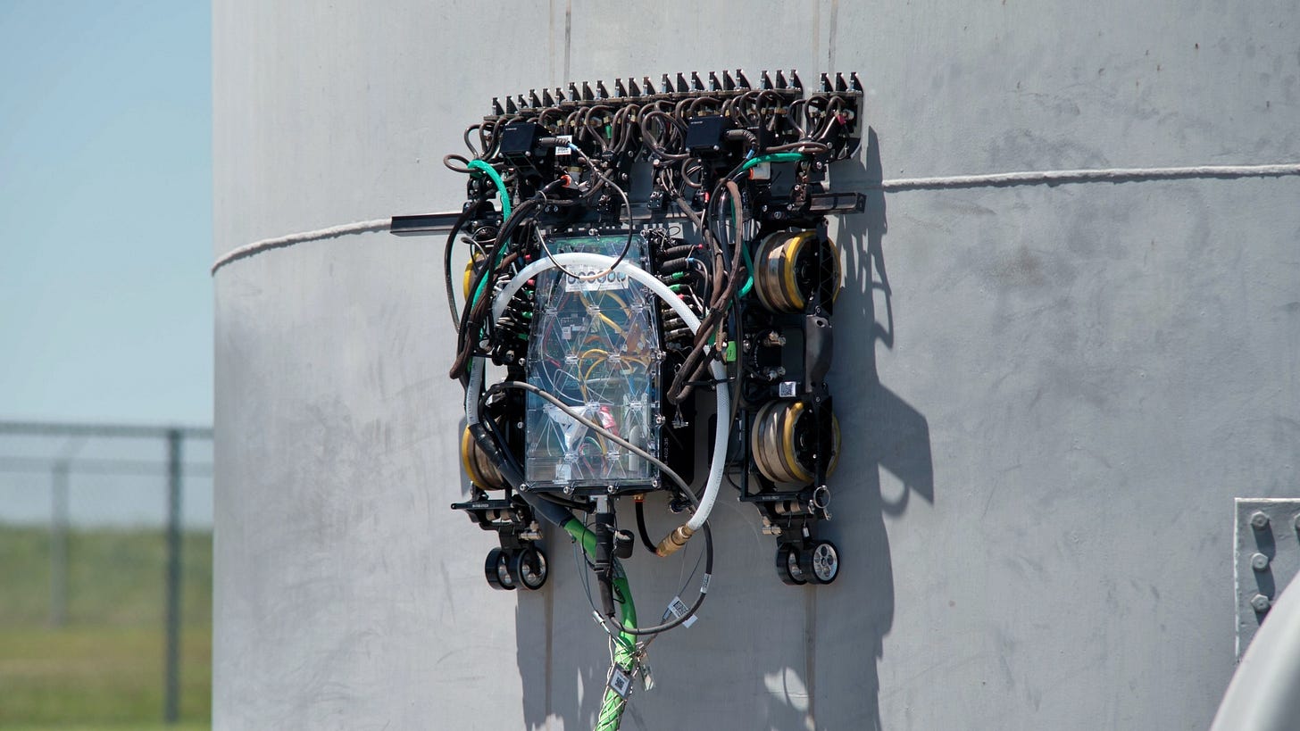 A&nbsp;Gecko Robotics wall-climbing robot.