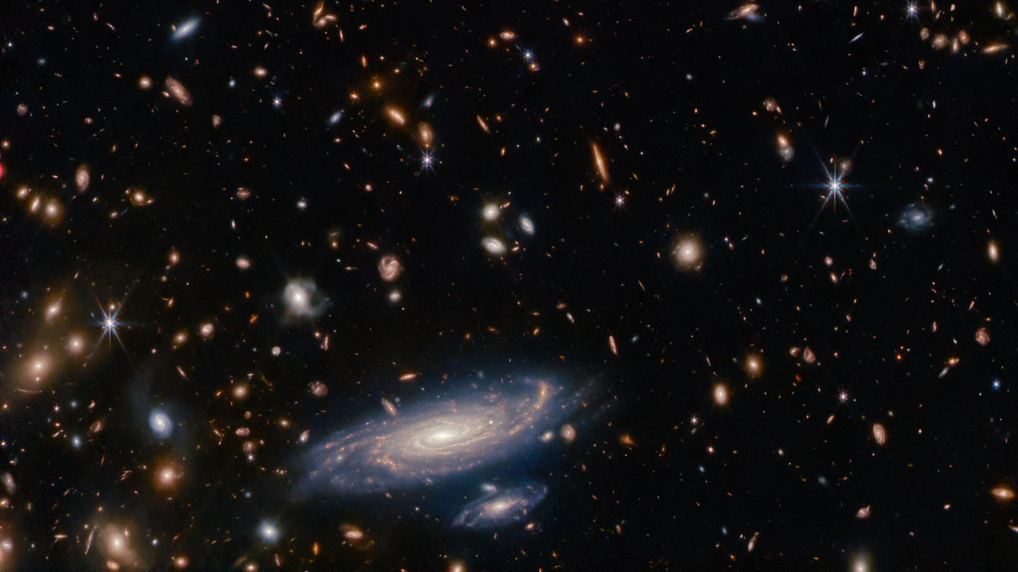 Webb Telescope Spots a Distant Spiral Galaxy Like Our Own - The New York  Times Webb Telescope Spots a Distant Spiral Galaxy Like Our Own - The New York  Times