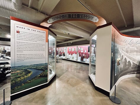 galleries, signs, displays, exhibits