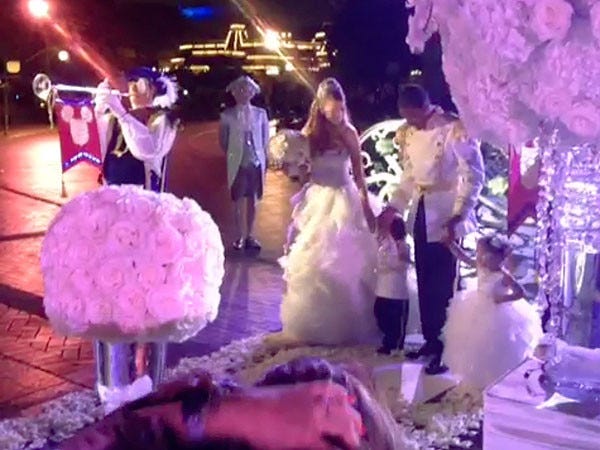 mariah carey with nick cannon at disneyland anniversary 2015 mariah carey with nick cannon at disneyland anniversary 2015