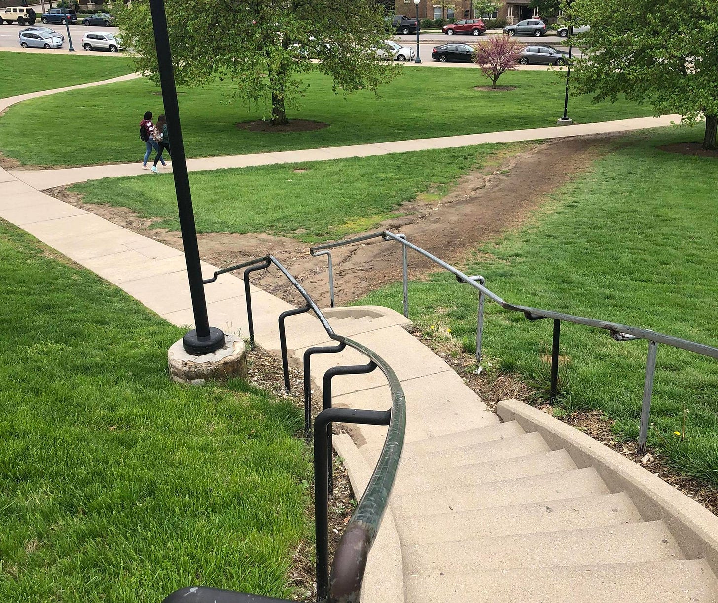 Desire Paths: Hidden Opportunities for Improvement – rAVe [PUBS]