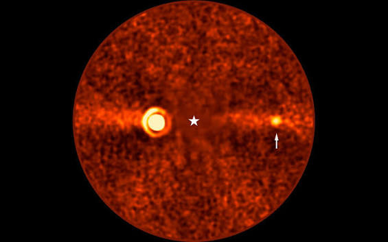 🆕 Two independent teams using the NASA/ESA/CSA James Webb Space Telescope and ground-based data from @esoastronomy have discovered a new exoplanet! 🕵️♂️ Beta Pictoris d is the third planet to be 🆕 Two independent teams using the NASA/ESA/CSA James Webb Space Telescope and ground-based data from @esoastronomy have discovered a new exoplanet! 🕵️♂️ Beta Pictoris d is the third planet to be