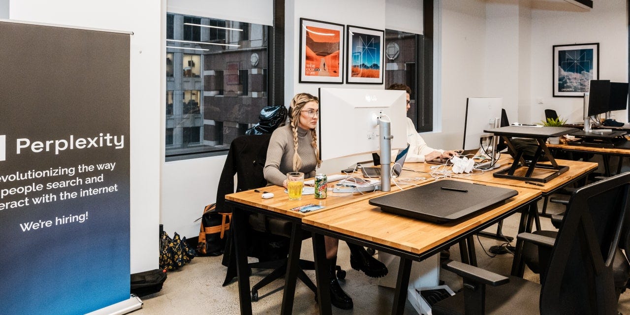 Exclusive | AI Startup Perplexity in Funding Talks to More than Double  Valuation to $8 Billion - WSJ