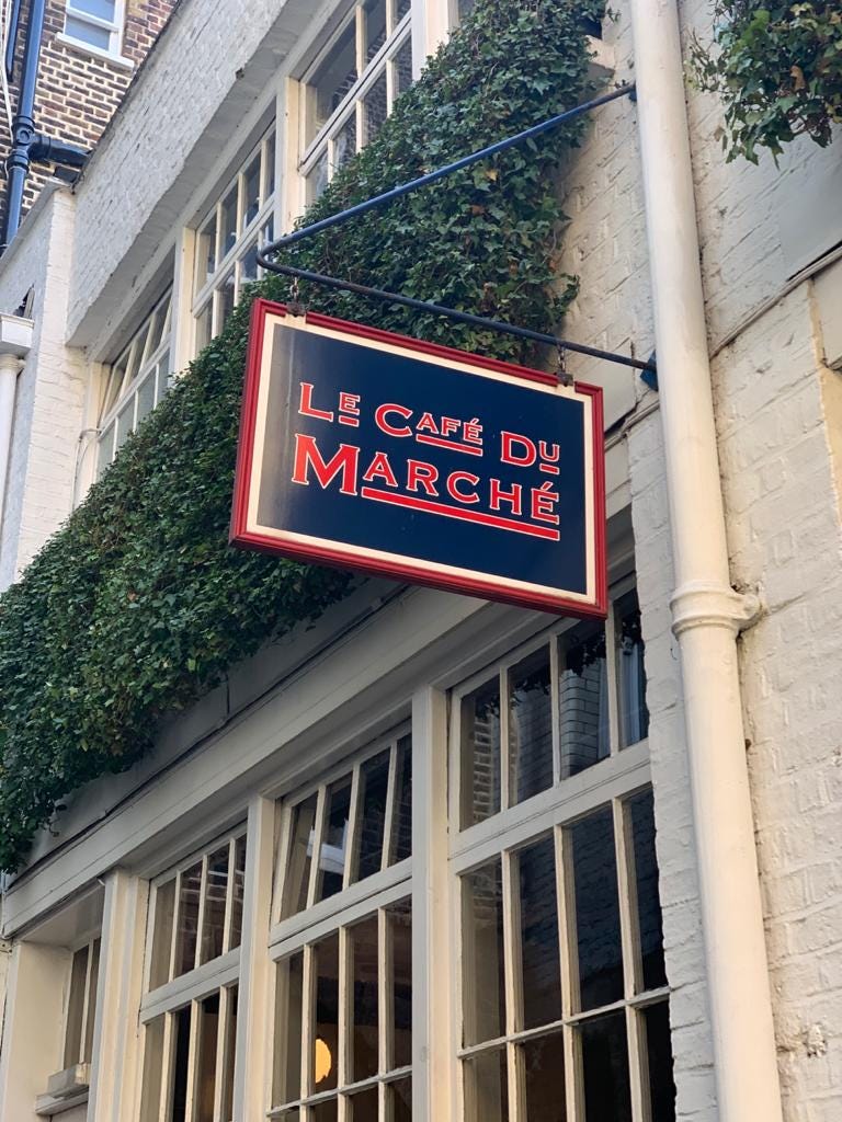 Le Café Du Marché - 35 years of French charm - Champagnes & Châteaux