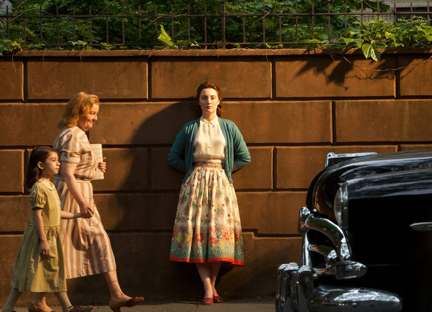 Brooklyn: Saoirse Ronan on whether her character made the right choice | EW.com Brooklyn: Saoirse Ronan on whether her character made the right choice | EW.com
