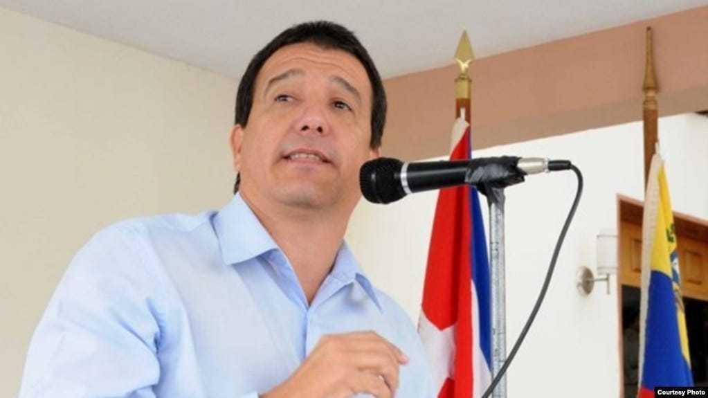 Jorge Luis Mayo Fernández, reconocido oficial de inteligencia cubano, es nombrado embajador en Venezuela. Jorge Luis Mayo Fernández, reconocido oficial de inteligencia cubano, es nombrado embajador en Venezuela.