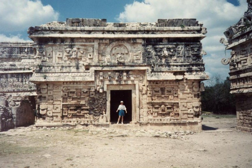 La Iglesia in the Las Monjas group