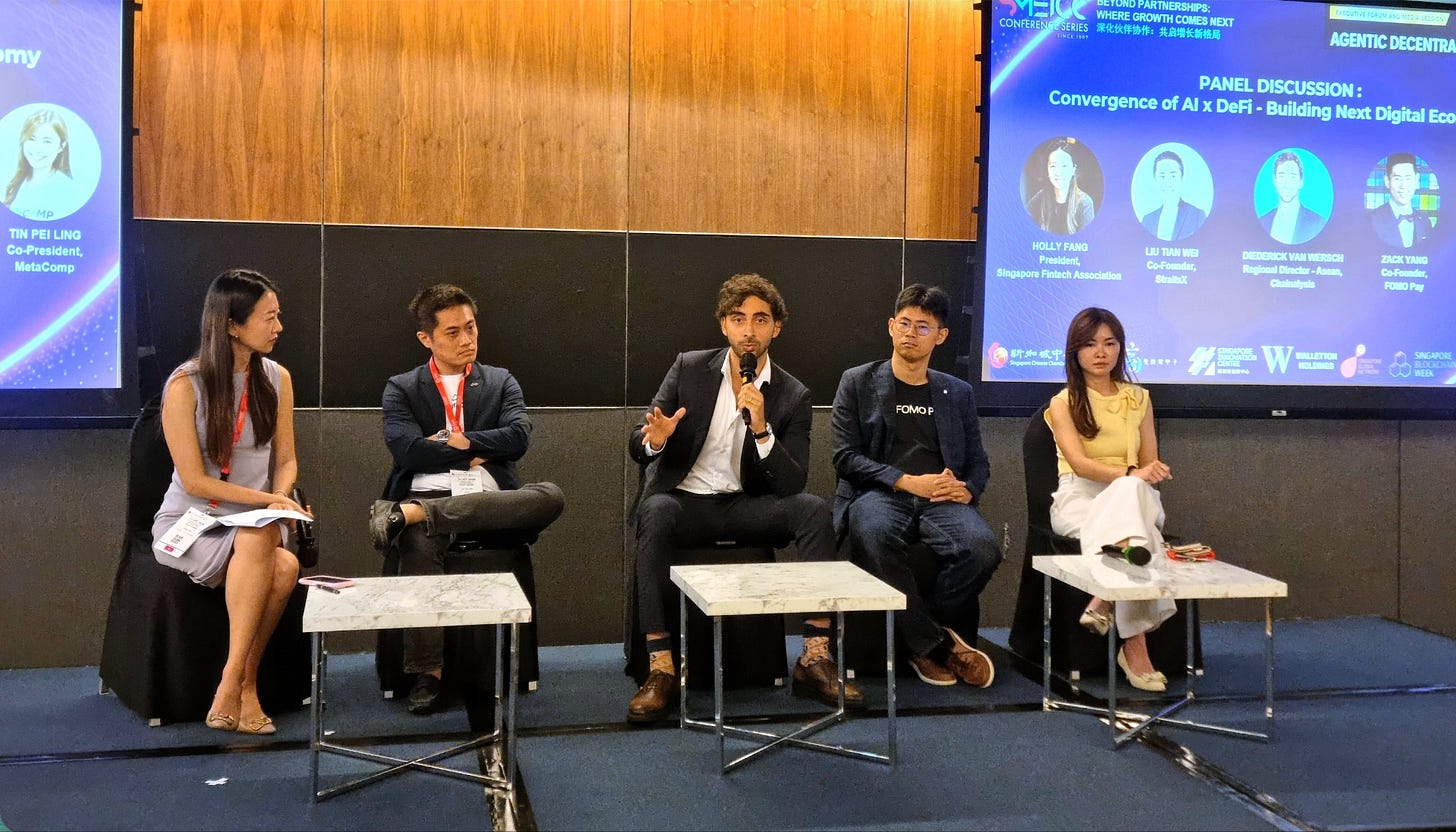 “The Convergence of AI x DeFi - Building the Next Digital Economy ” panel discussion featuring Ms Holly Fang - President, Singapore Fintech Association ; Mr. Liu Tian Wei - Co-Founder, StraitX ; Mr. Diederik Van Wersch - Regional Director for Asean, Chainalysis ; Mr. Zack Yang - Co-Founder, FOMO Pay ; Ms. Tin Pei Ling - Co-President, Metacomp. 