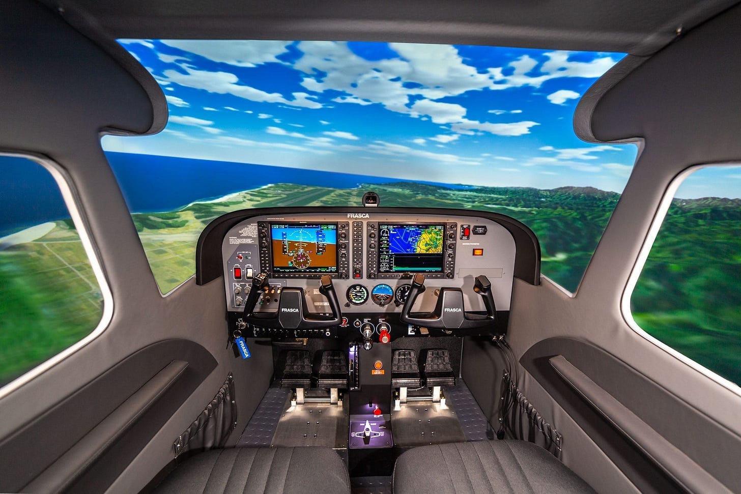 Flight simulators, safety, and the power of AI : Air Facts Journal Flight simulators, safety, and the power of AI : Air Facts Journal