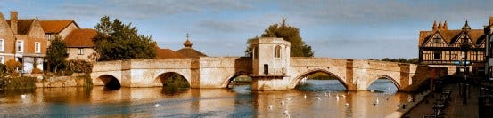 Cambridge Church Building Chapel on Cambridgeshire Bridge