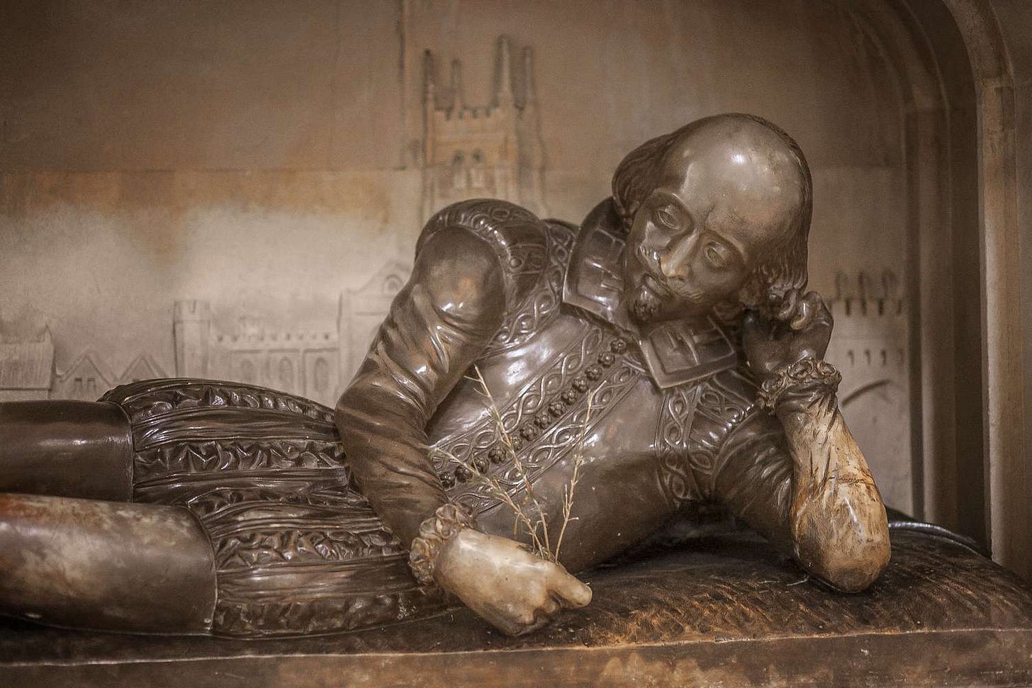 Biography of William Shakespeare, Famous Playwright