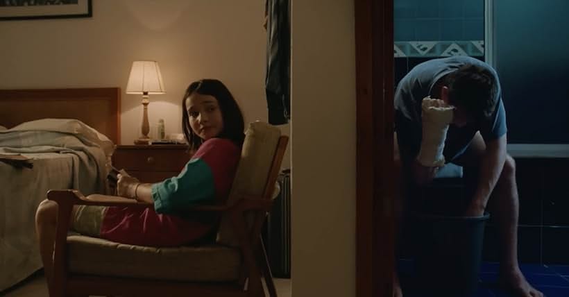Frankie Corio and Paul Mescal in Aftersun (2022)